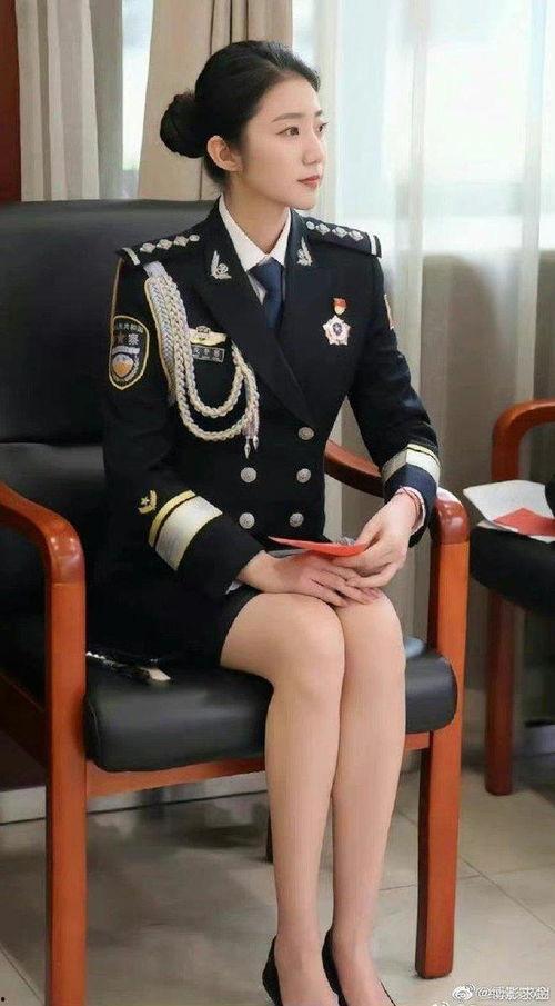 独家爆料cj美女私 独家爆料淄博警花 今日十大社会热点,淄博警花独家爆料，CJ美女私照引发热议