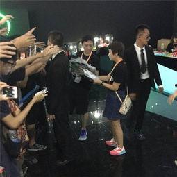 独家爆料cj美女私 独家爆料淄博警花 今日十大社会热点,淄博警花独家爆料，CJ美女私照引发热议